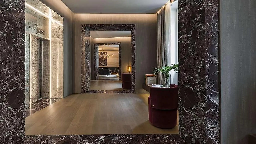 Fendi Private Suites - Small Luxury Hotels Of The World Roma