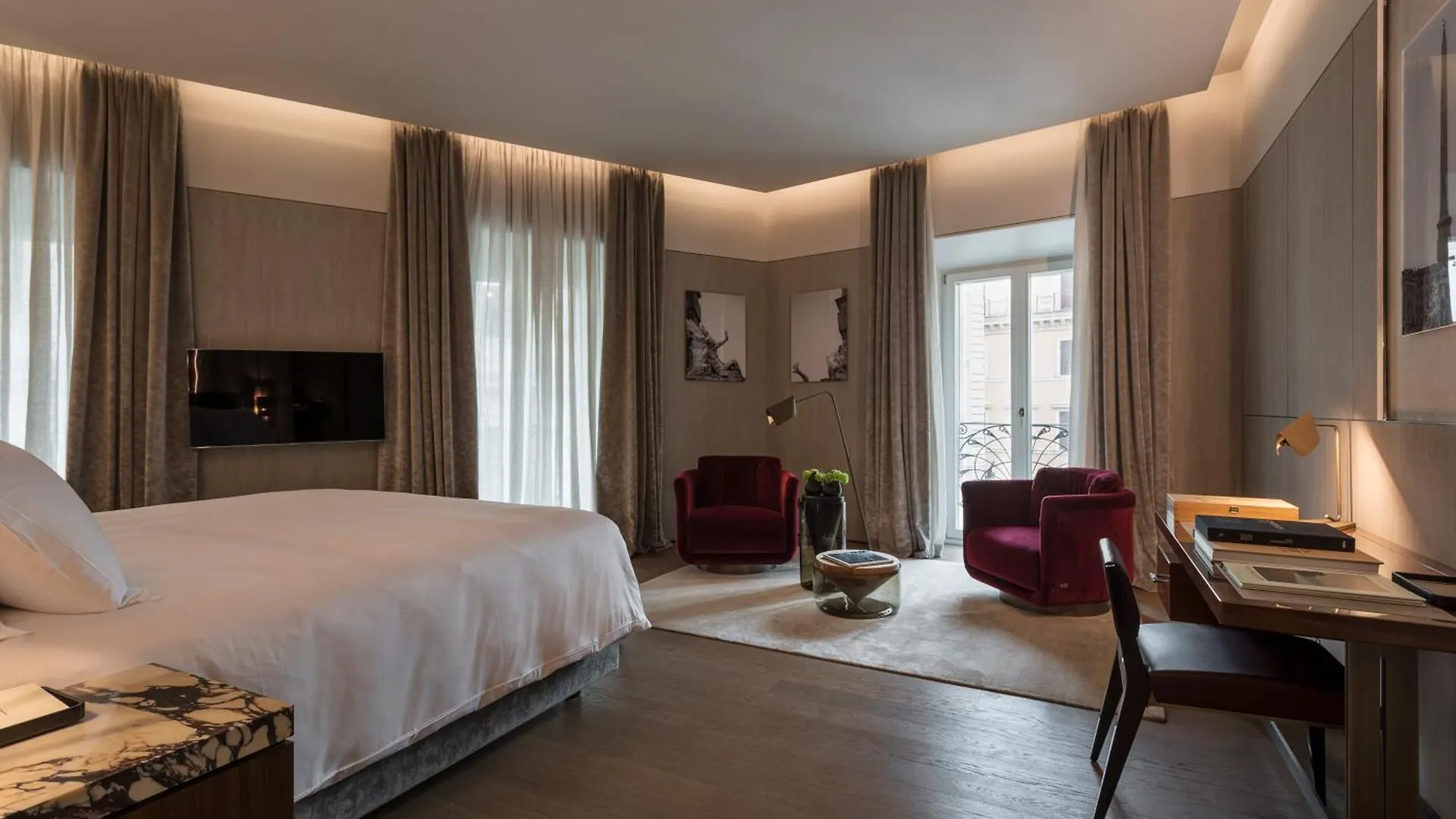 Fendi Private Suites - Small Luxury Hotels Of The World Roma
