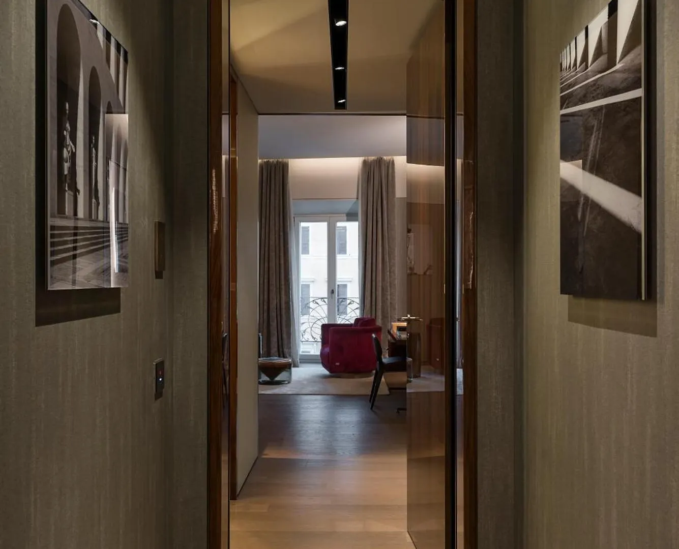 Fendi Private Suites - Small Luxury Hotels Of The World Roma 5*,