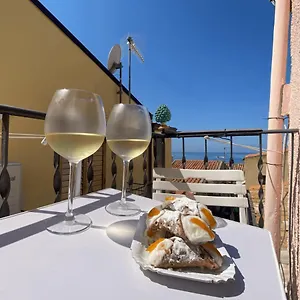 https://rocksea-apartments-attic-floor.sicilyhotelsitaly.net
