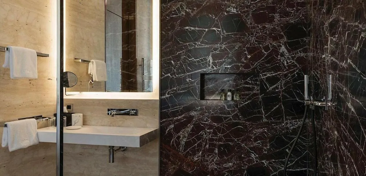 *****  Fendi Private Suites - Small Luxury Hotels Of The World Rom Italien
