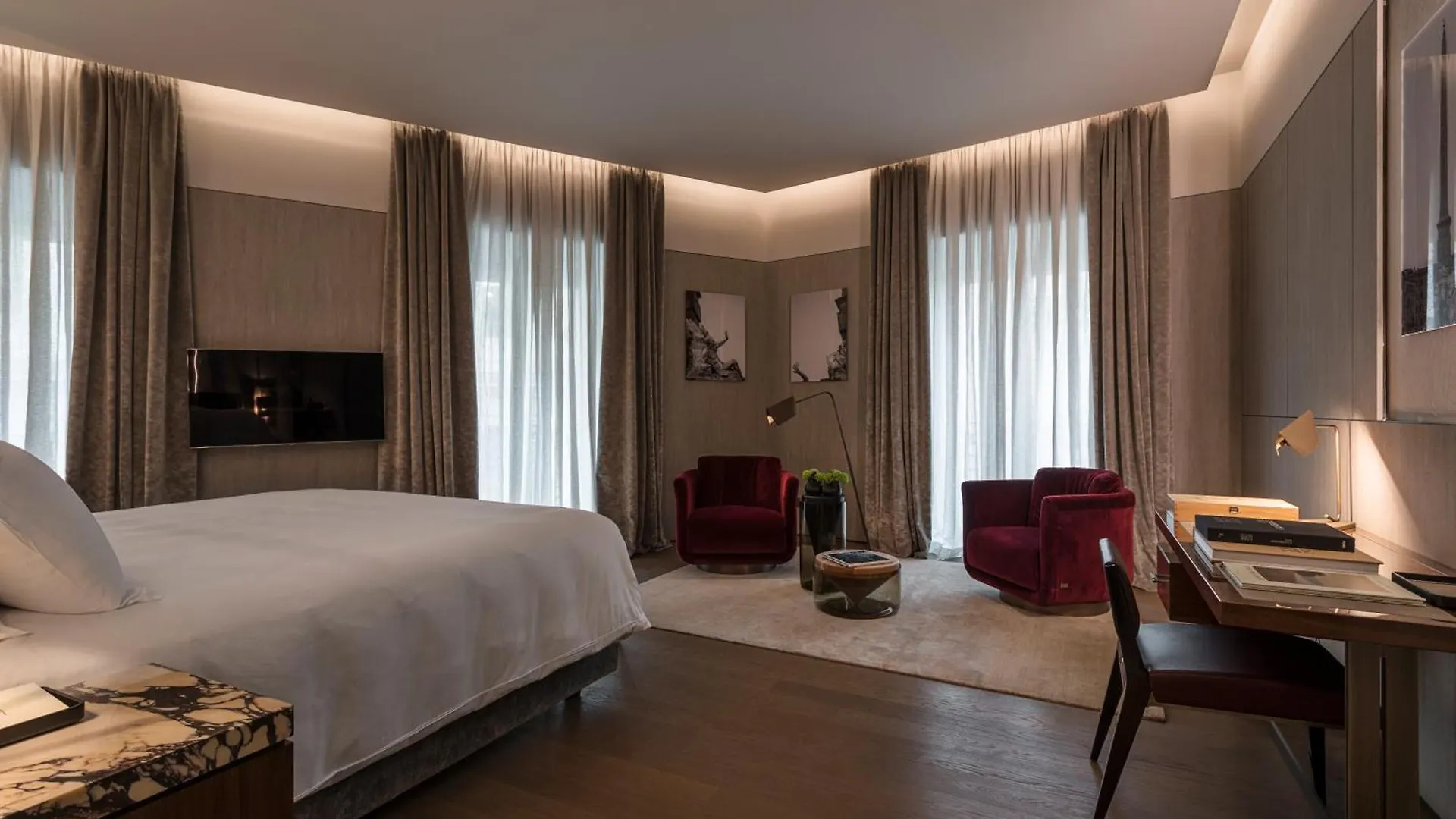 Fendi Private Suites - Small Luxury Hotels Of The World Rom
