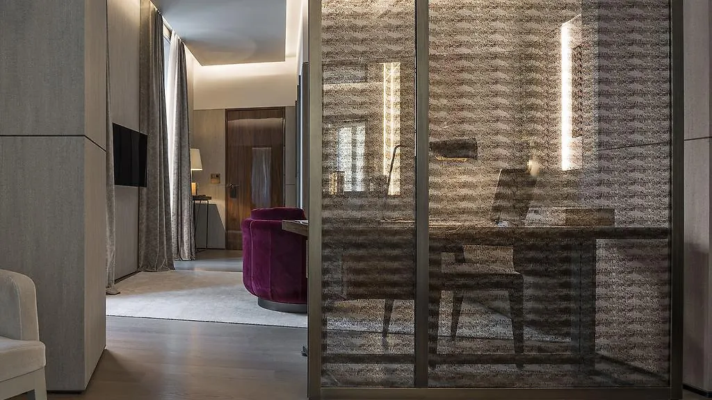 *****  Fendi Private Suites - Small Luxury Hotels Of The World Rom Italien