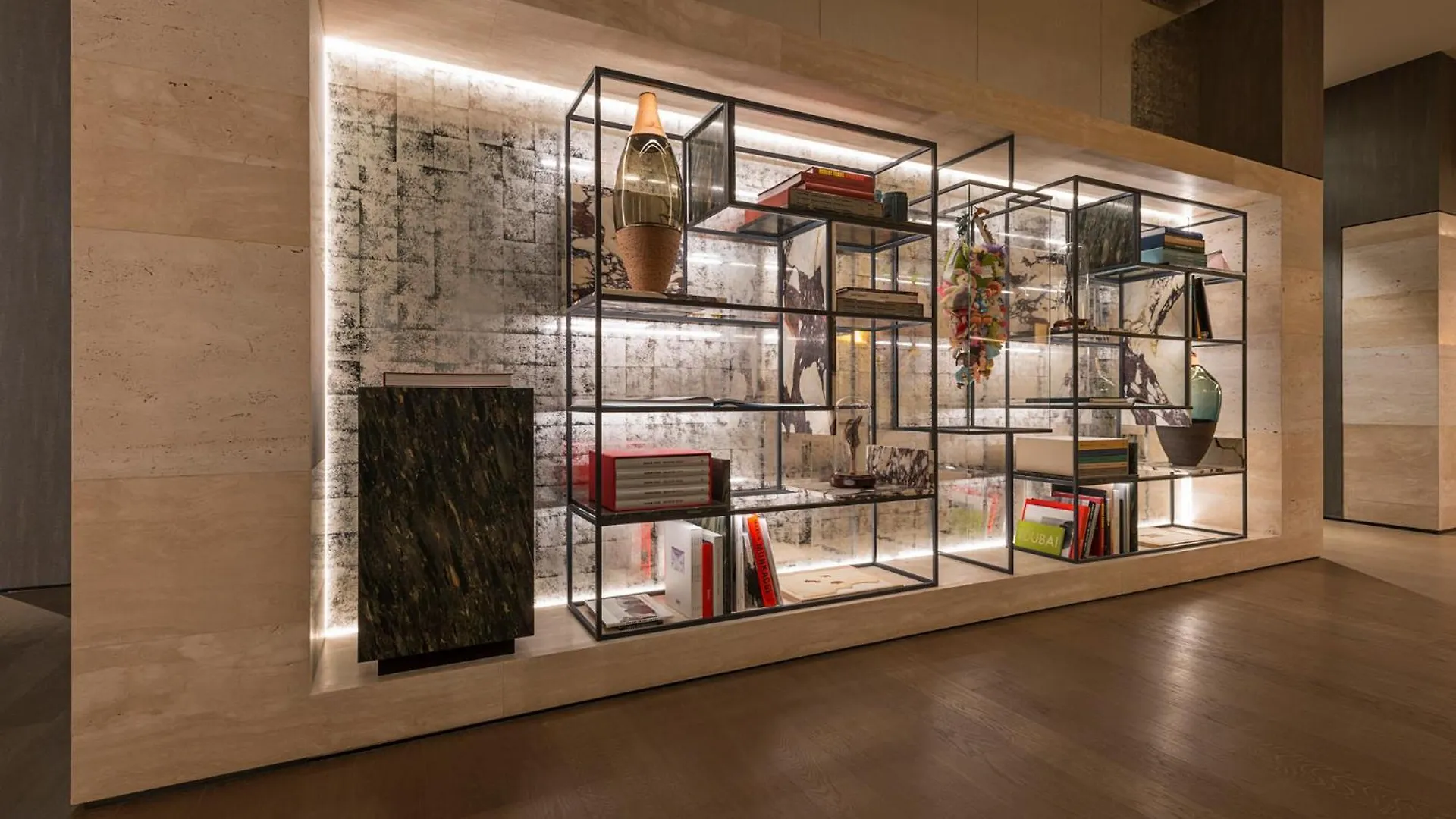 Fendi Private Suites - Small Luxury Hotels Of The World Рим